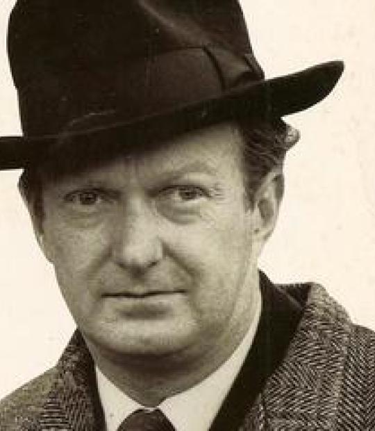 Auberon waugh